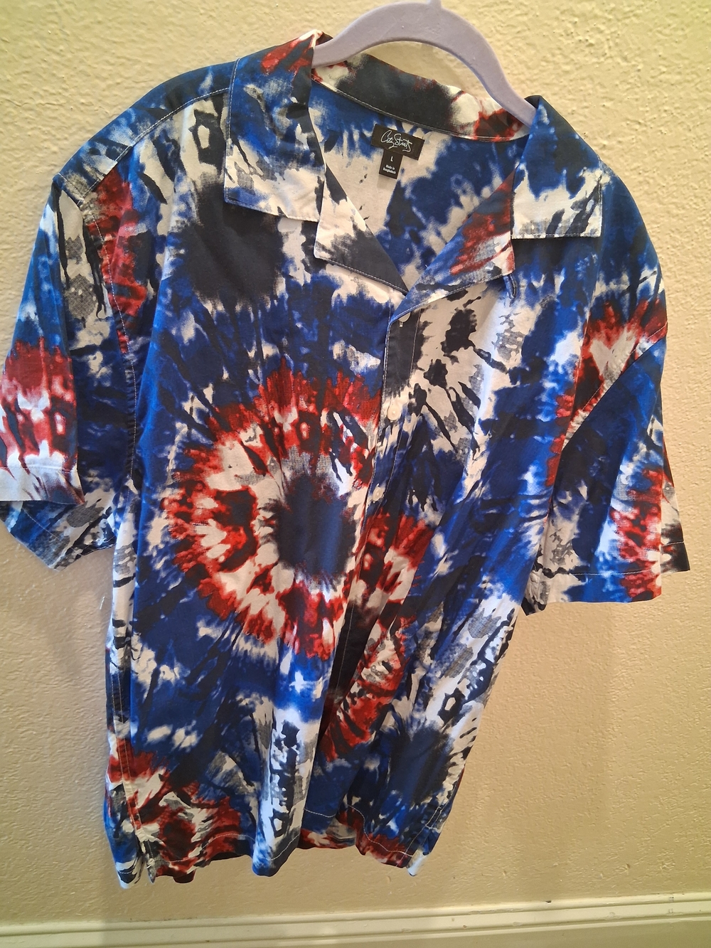 Tie-Dye Button Front Shirt in Blue, Red & White & Blue. LG Hippie Greatful Dead